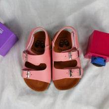 Load image into Gallery viewer, Children&#39;s Sandals - Pink
